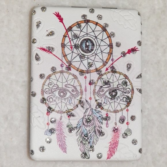 NEW Dreamcatcher Embellished Compact Mirror - Picture 1 of 6